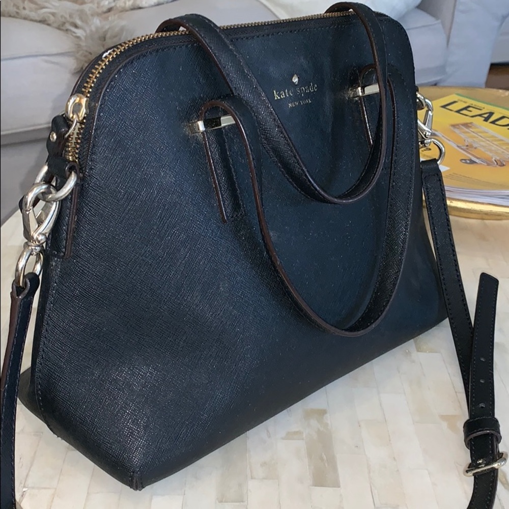 roomy purse w crossbody strap